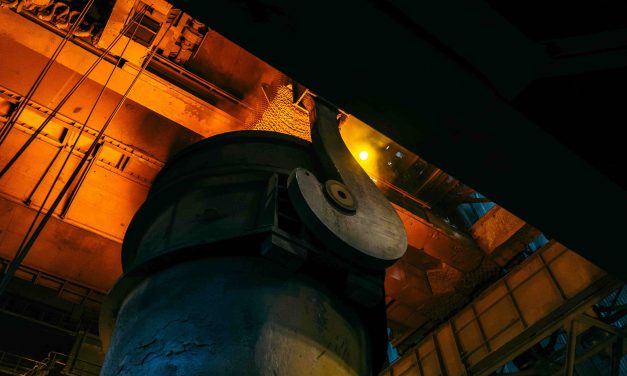 Experimental study on supercritical CO<sub>2</sub> jet characteristics and coal breakage utilization in carbon capture, utilization and storage (CCUS) process